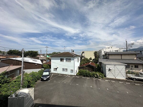 エルスール湯川参番館の物件内観写真